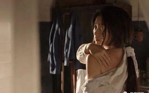 美女吃瓜故事大全集免费观看,免费观看，笑料横生，欢乐无限