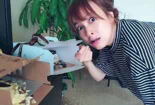 娱乐吃瓜酱情侣双方,娱乐吃瓜酱情侣的甜蜜日常揭秘